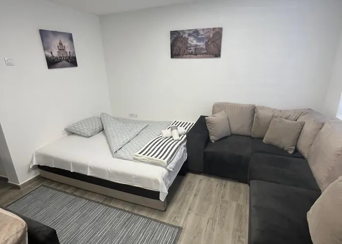 Apartman City * Ni