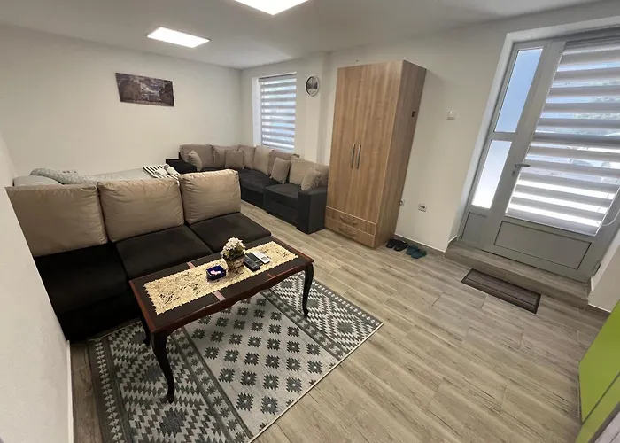 아파트 Apartman City Ni